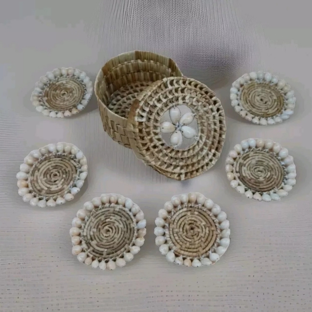 Vintage Boho Rattan-Wicker Drink Coaster set w/ Basket carrier Seashell Coastal